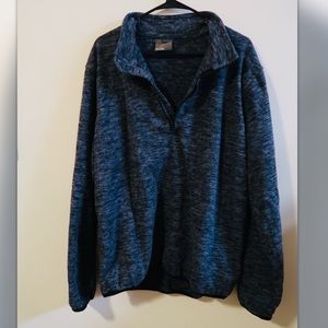 5/$25 Men’s blue zip up sweater/turtle neck